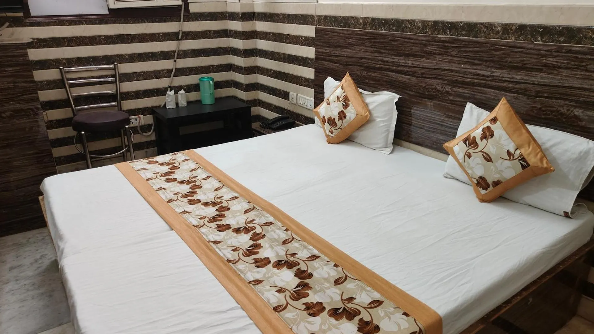 Hotel Sarwan 阿格拉